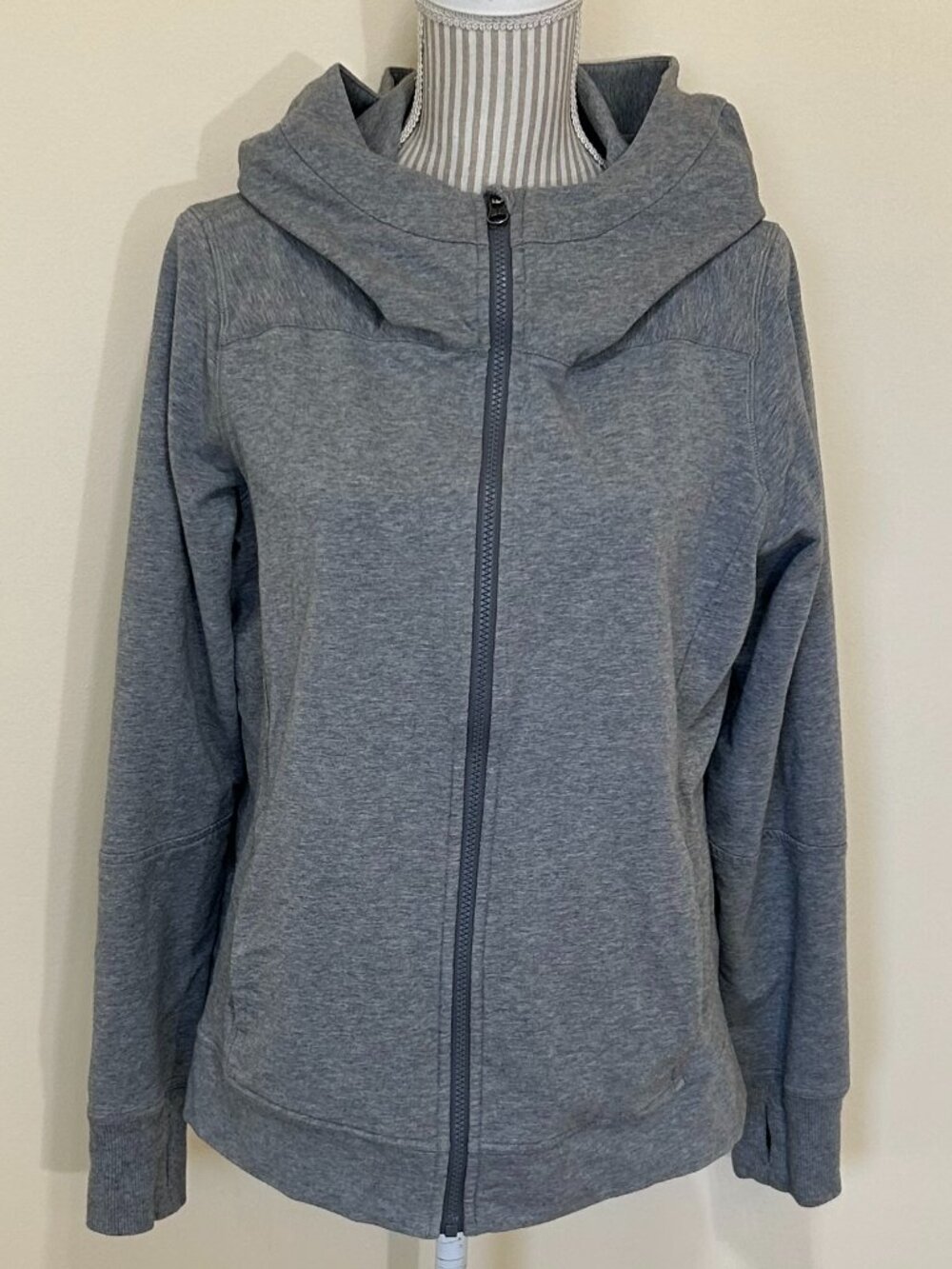 Lululemon Athletica Full Zipper Hoodie Grey Size 10